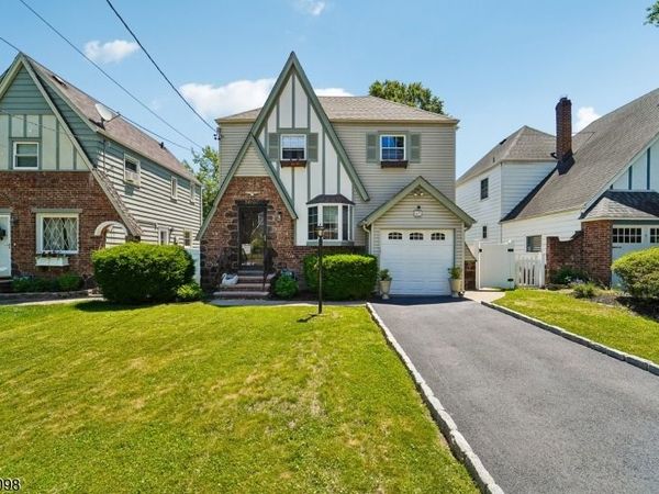 67 Marlboro Rd, Clifton, NJ 07012