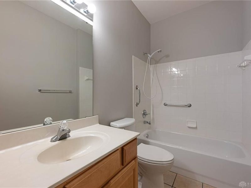 3028 Elmbrook Way, Beavercreek, OH 45431 Photo 12