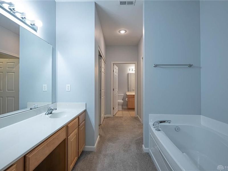 3028 Elmbrook Way, Beavercreek, OH 45431 Photo 18