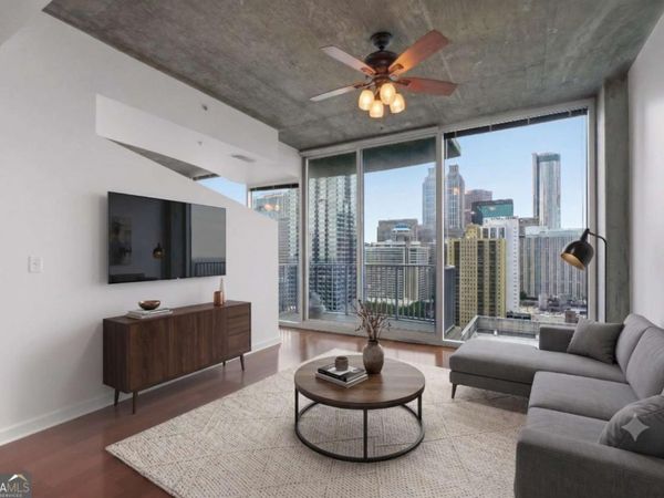 400 W Peachtree Street NW, Unit 2408, Atlanta, GA 30308