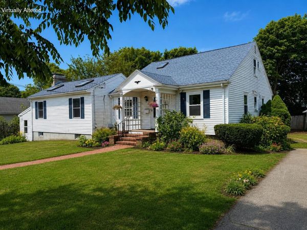 43 Prospect Street, Falmouth, MA 02540