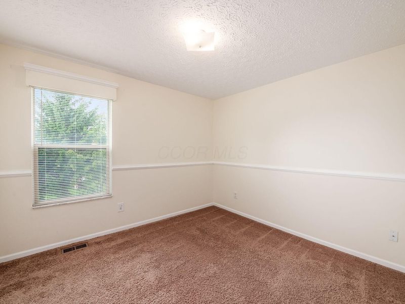 659 Lindridge Drive, Galloway, OH 43119 Photo 35
