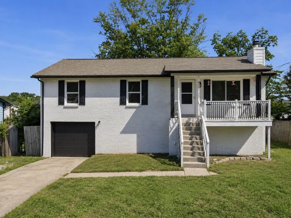 4321 Valley Grove Dr, Hermitage, TN 37076