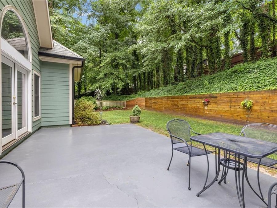 Property Image 38