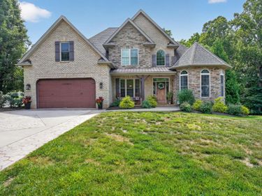 1086 Dayna, Forest, VA 24551