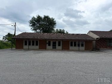 2317 Lakeside Drive, Lynchburg, VA 24501