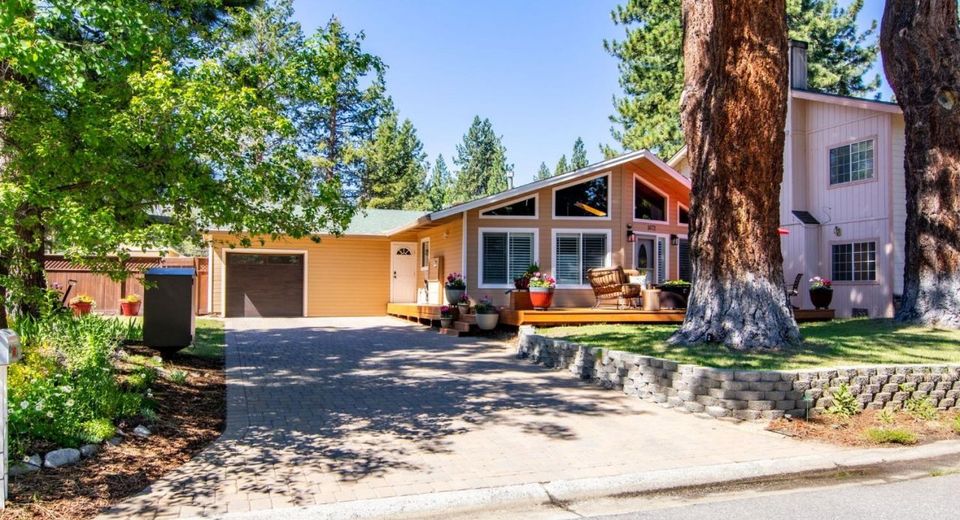 1672 Plateau Circle, South Lake Tahoe, CA 96150 Photo