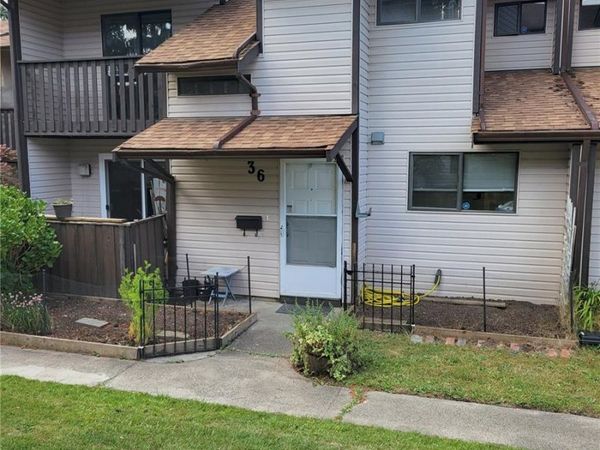 1506 Admirals Rd, Unit #36, View Royal, BC V9A 7B1