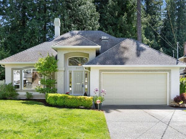 787 Walema Ave , Saanich, BC V8Y 3B1