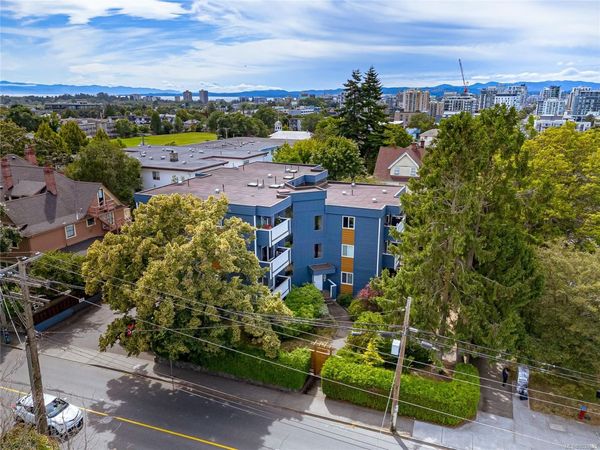 1331 Johnson St , Unit #8, Victoria, BC V8W 3P2