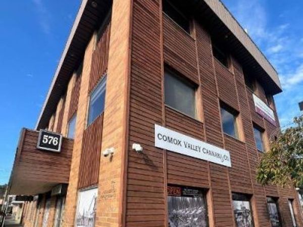 576 England Ave , Unit #209, Courtenay, BC V9N 2N3