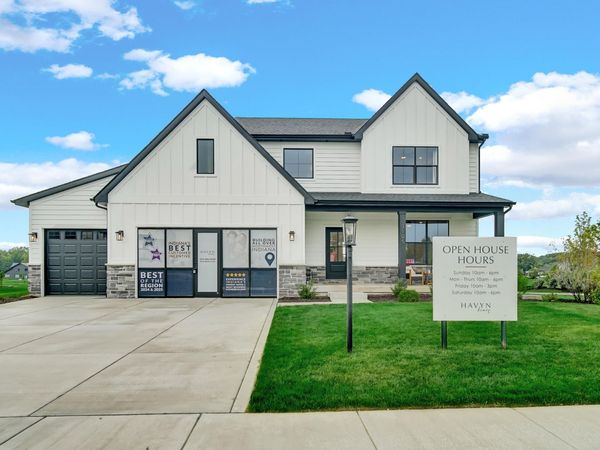 3105 Whispering Brook Lane , Valparaiso, IN 46385