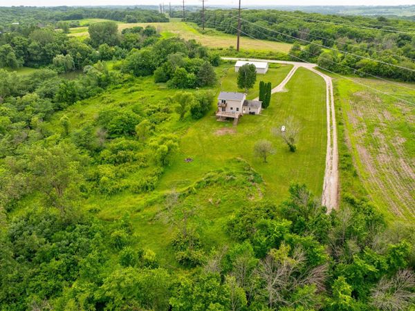 7077 30th Avenue , Norwalk, IA 50211