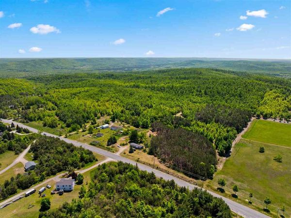 Mitchell Road, Petoskey, MI 49770