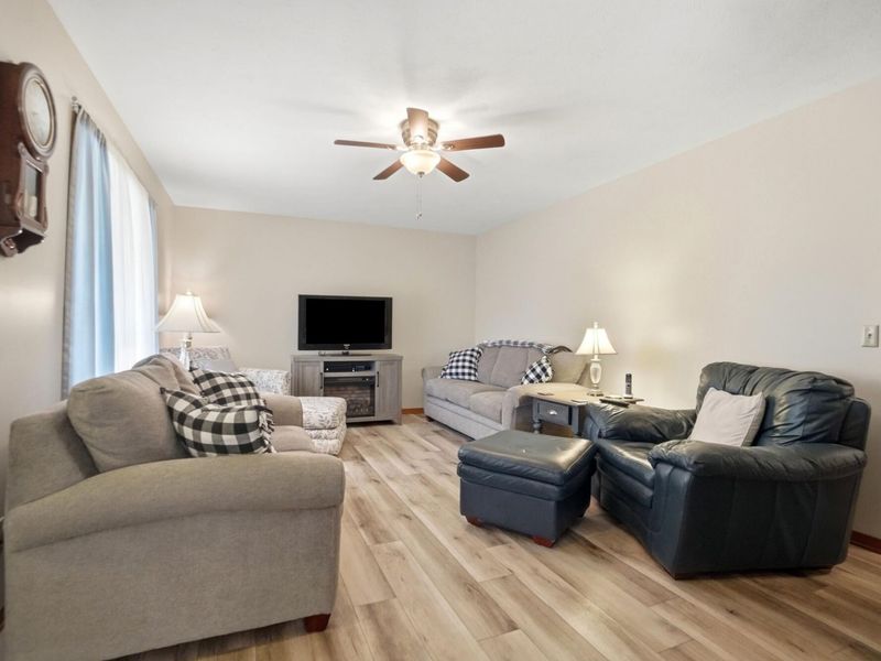 1043 Armsgate Road, Springfield, OH 45503 Photo 9