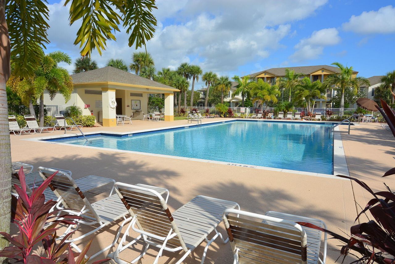 2093 SE Fern Park Drive, Port Saint Lucie, FL 34952 Photo