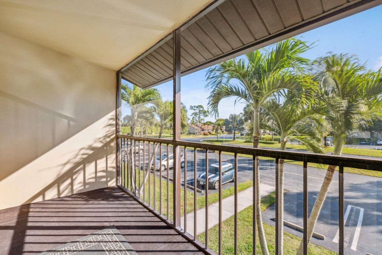 618 Sea Pine Way, Unit A2, Greenacres, FL 33415 Photo