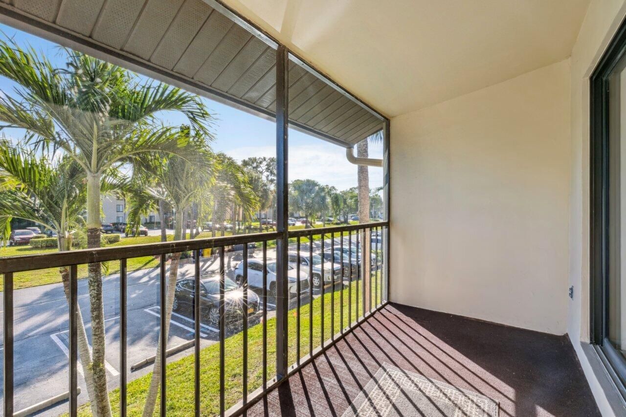 618 Sea Pine Way, Unit A2, Greenacres, FL 33415 Photo