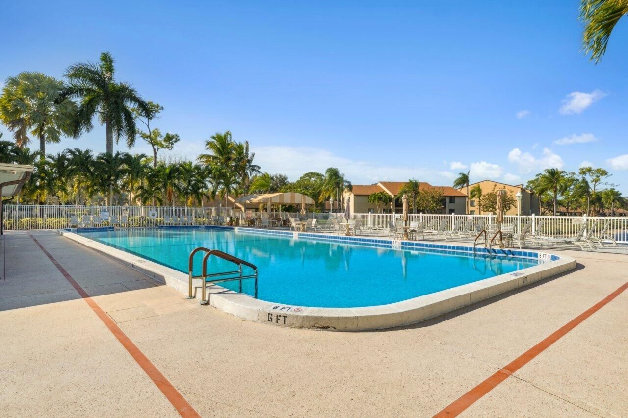 618 Sea Pine Way, Unit A2, Greenacres, FL 33415 Photo