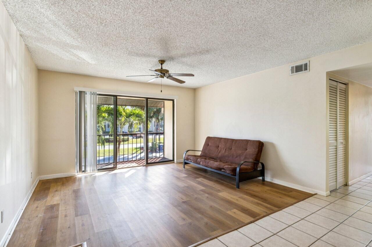 618 Sea Pine Way, Unit A2, Greenacres, FL 33415 Photo