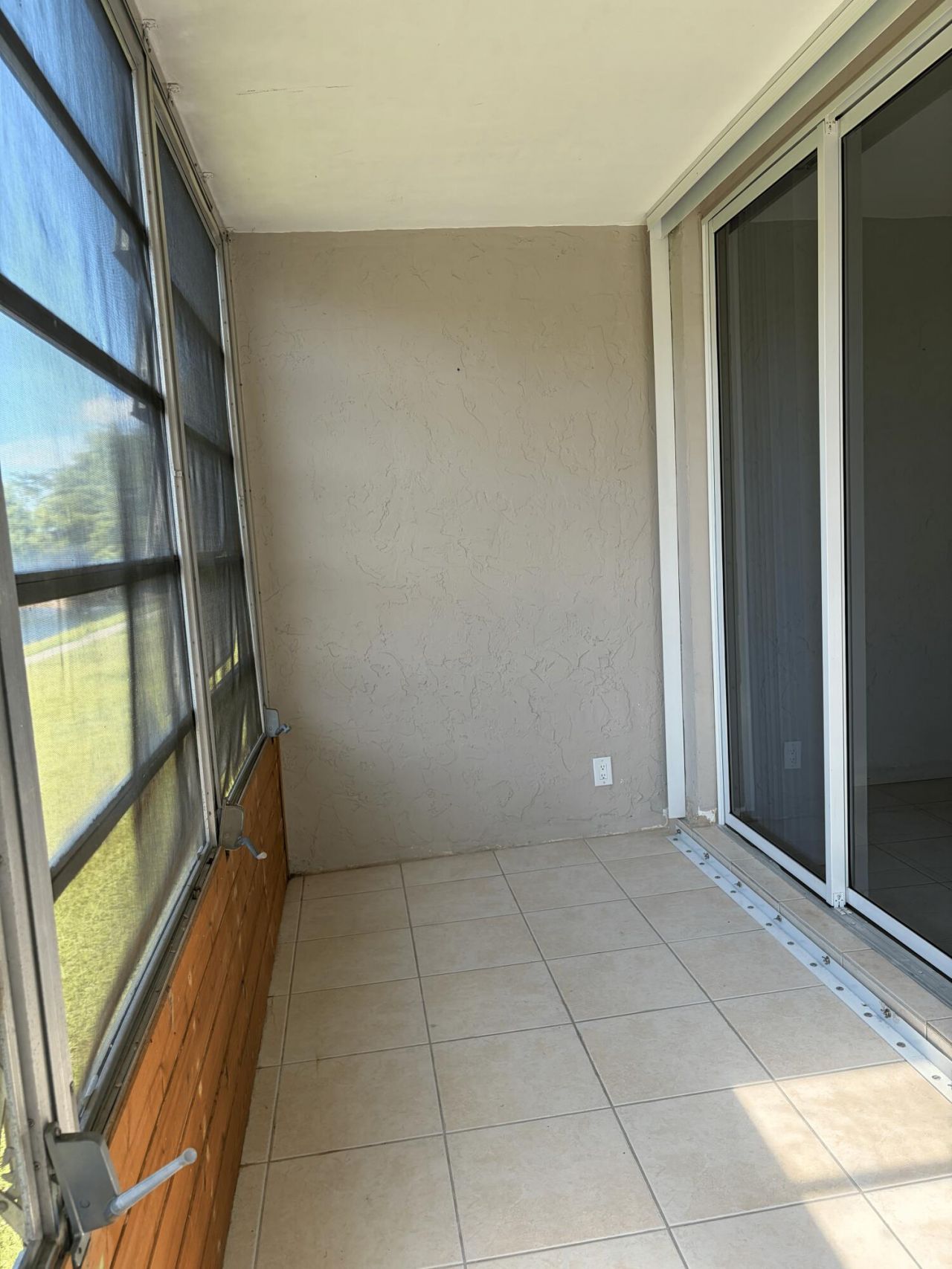 8311 Sands Point Boulevard, Unit 106, Tamarac, FL 33321 Photo
