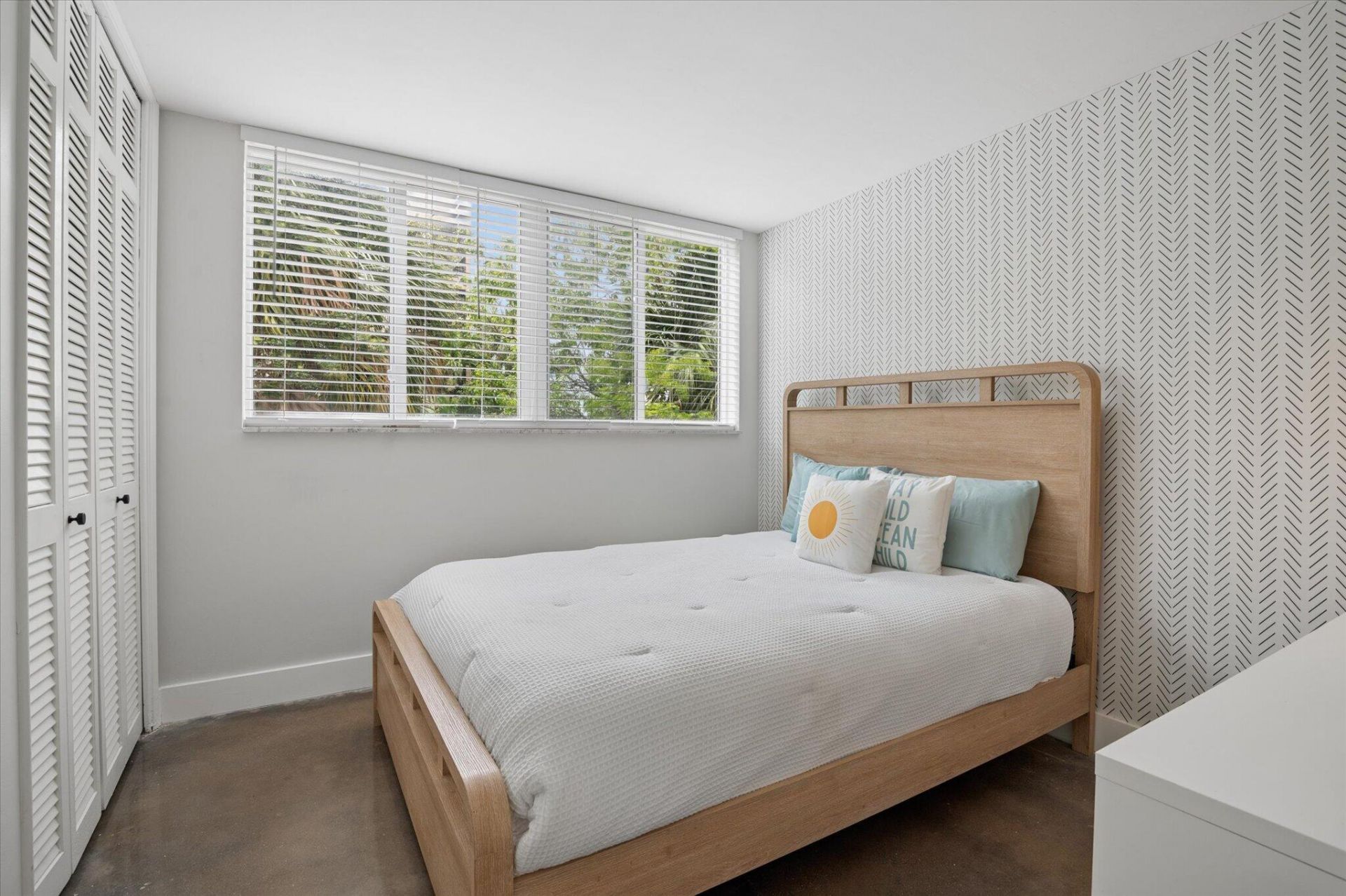 524 Orton Avenue, Unit 201, Fort Lauderdale, FL 33304 Photo