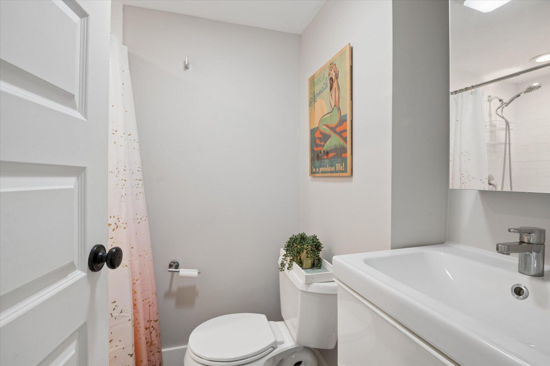 524 Orton Avenue, Unit 201, Fort Lauderdale, FL 33304 Photo