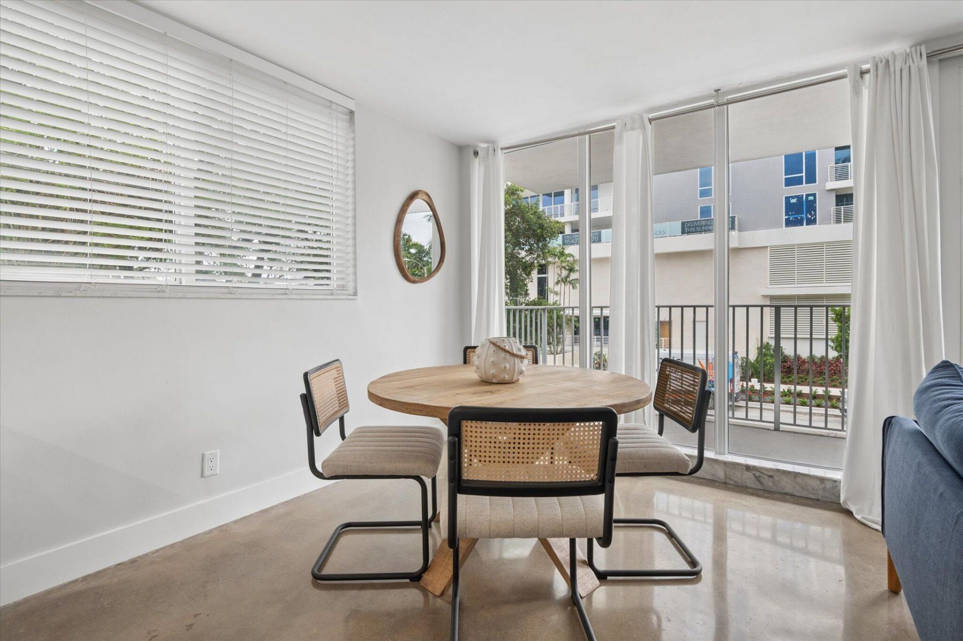 524 Orton Avenue, Unit 201, Fort Lauderdale, FL 33304 Photo