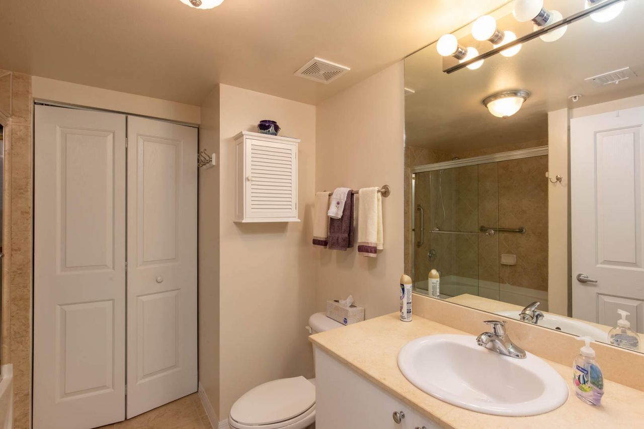 600 S Dixie Hwy 520 Highway, Unit 520, West Palm Beach, FL 33401 Photo