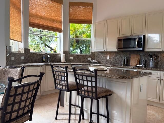 8387 Ironhorse Court, West Palm Beach, FL 33412 Photo