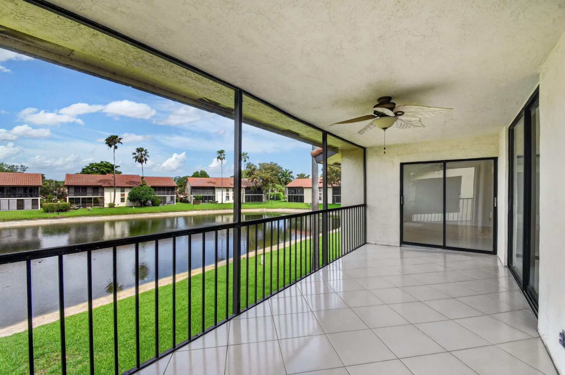 10231 N Circle Lake Drive, Unit 201, Boynton Beach, FL 33437 Photo