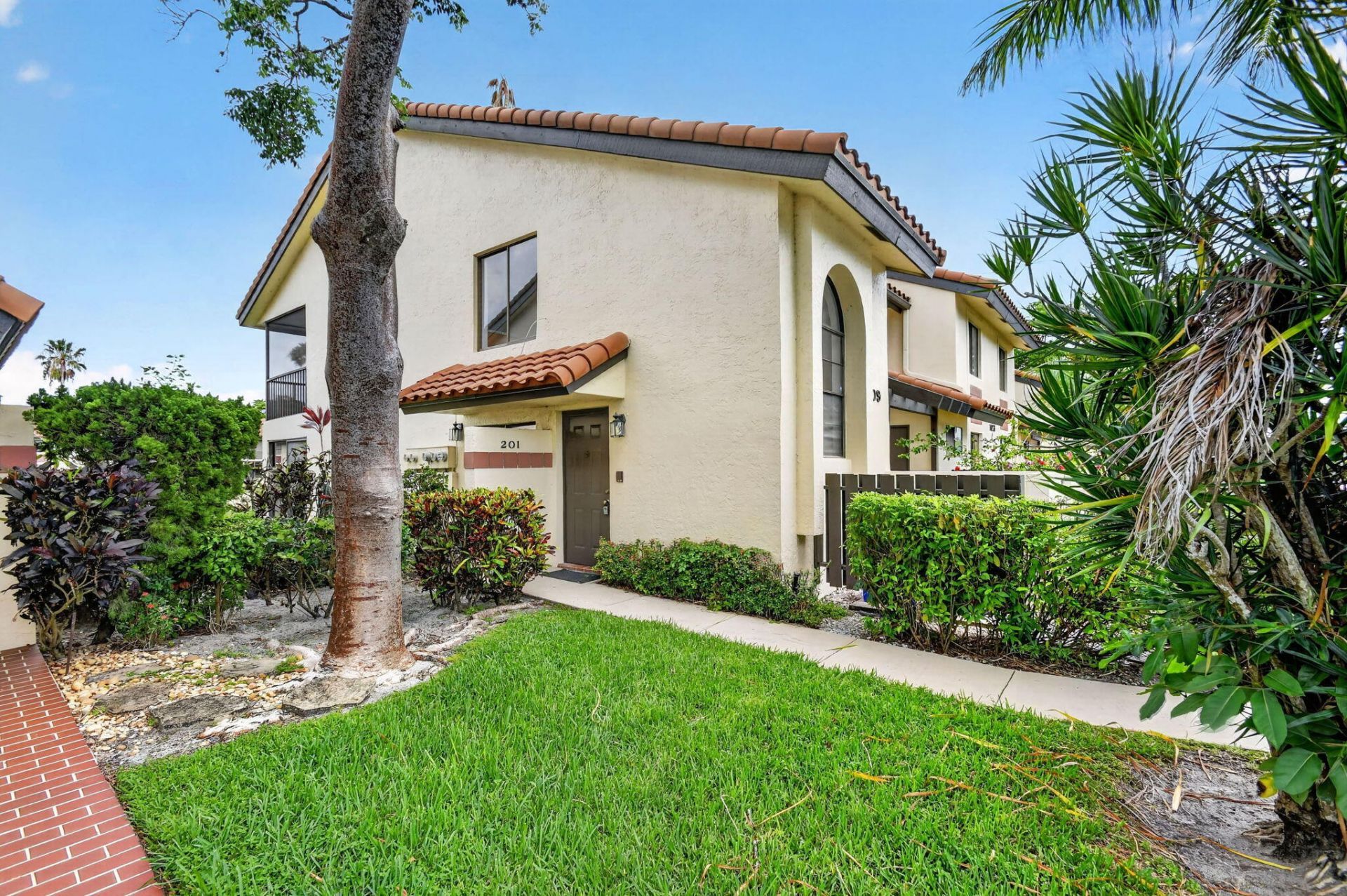 10231 N Circle Lake Drive, Unit 201, Boynton Beach, FL 33437 Photo