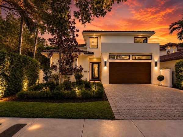 918 SE 8th Street, Fort Lauderdale, FL 33316
