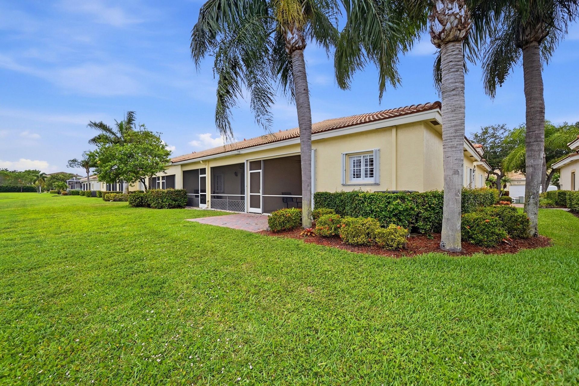 2340 Windjammer Way, West Palm Beach, FL 33411 Photo