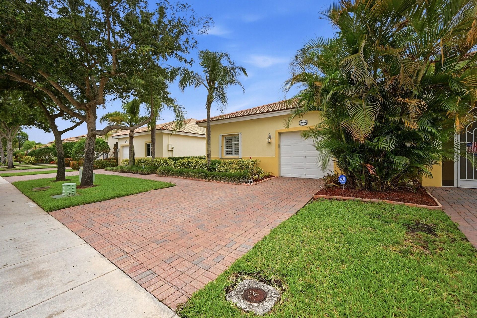 2340 Windjammer Way, West Palm Beach, FL 33411 Photo
