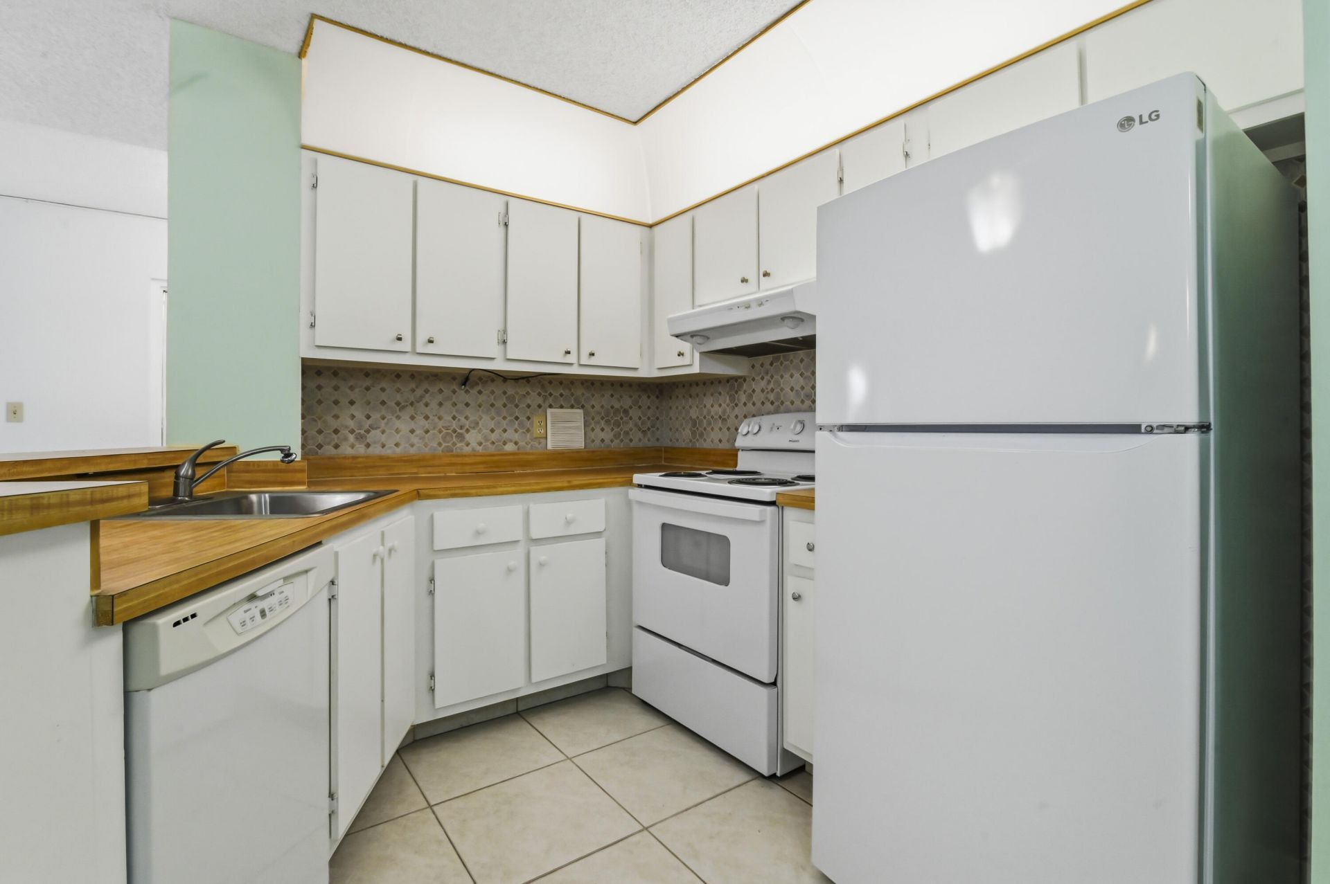 7535 S Oriole Boulevard, Unit 108, Delray Beach, FL 33446 Photo