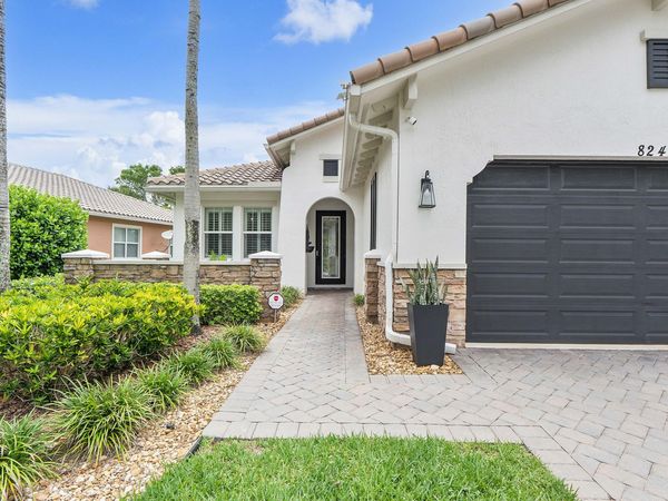 8240 NW 120th Way, Parkland, FL 33076