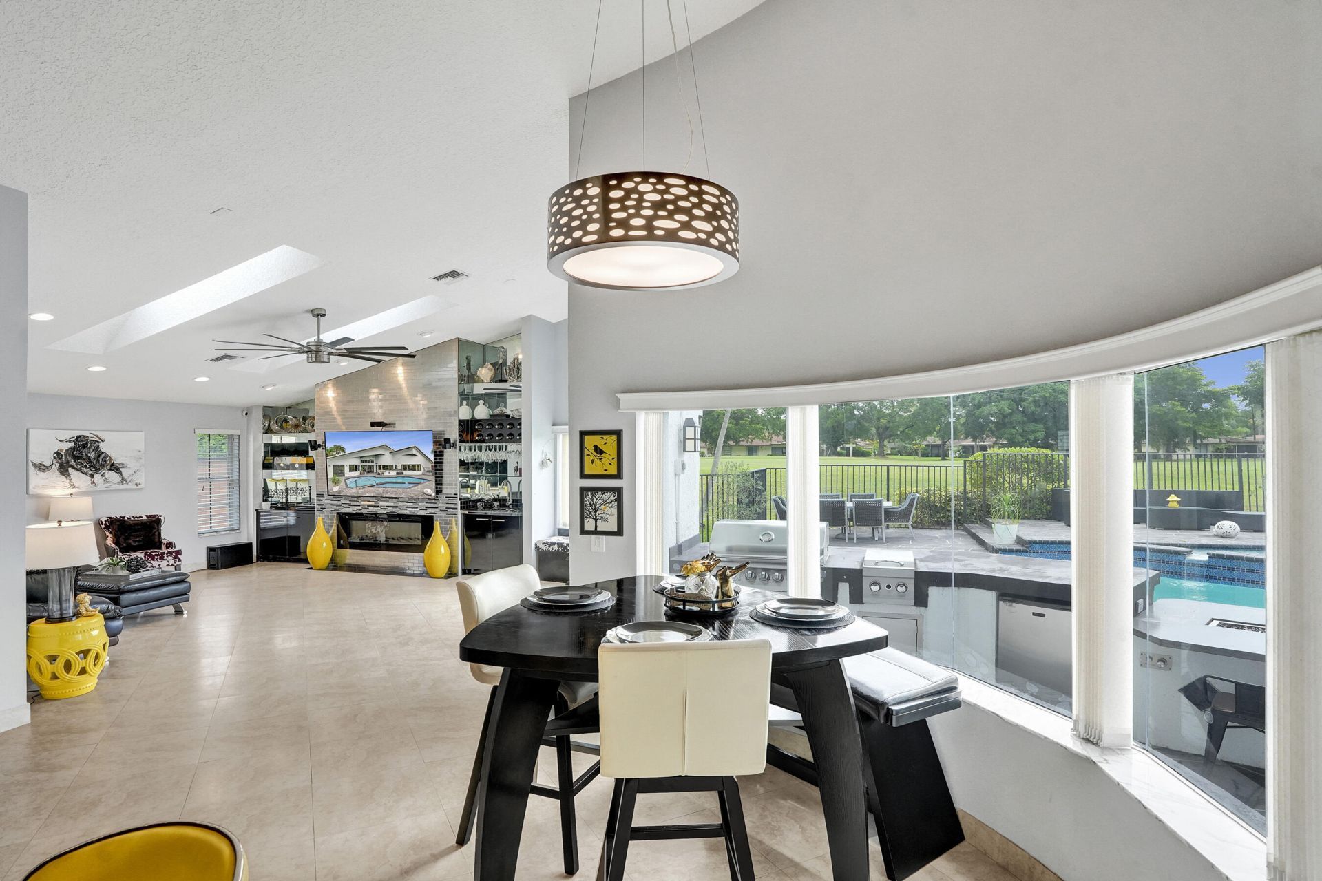 7350 NW 83rd Avenue, Tamarac, FL 33321 Photo