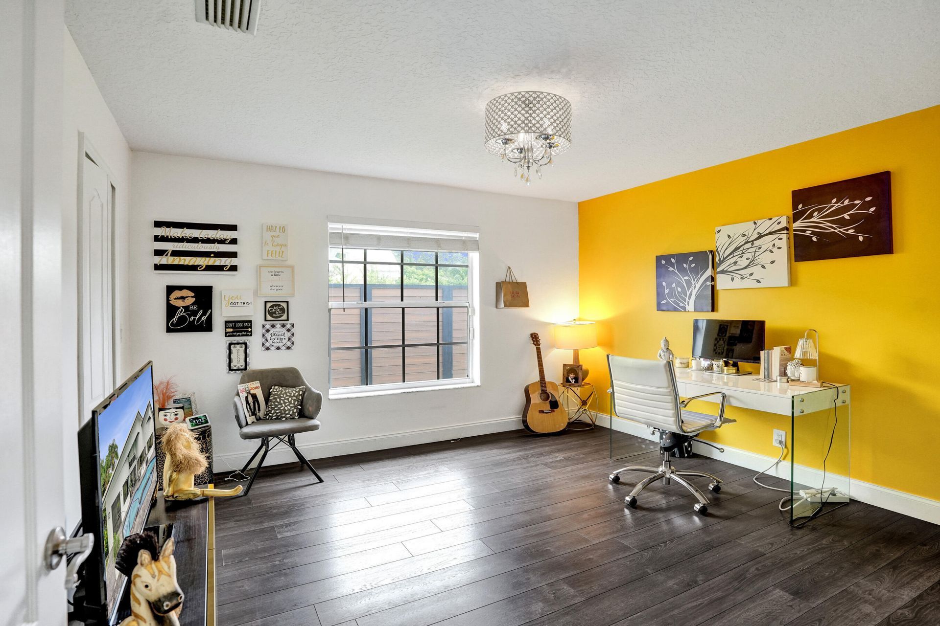 7350 NW 83rd Avenue, Tamarac, FL 33321 Photo