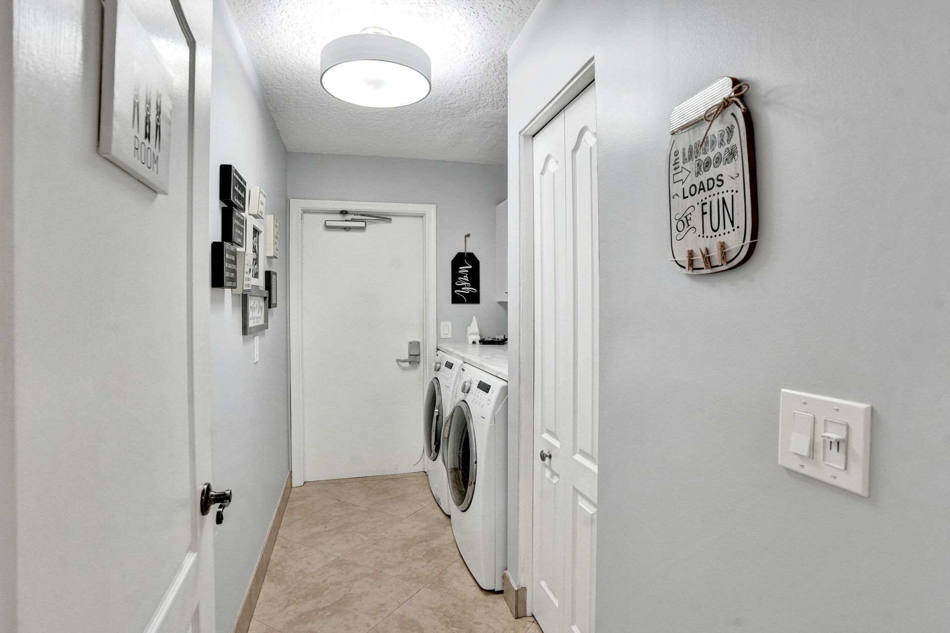 7350 NW 83rd Avenue, Tamarac, FL 33321 Photo