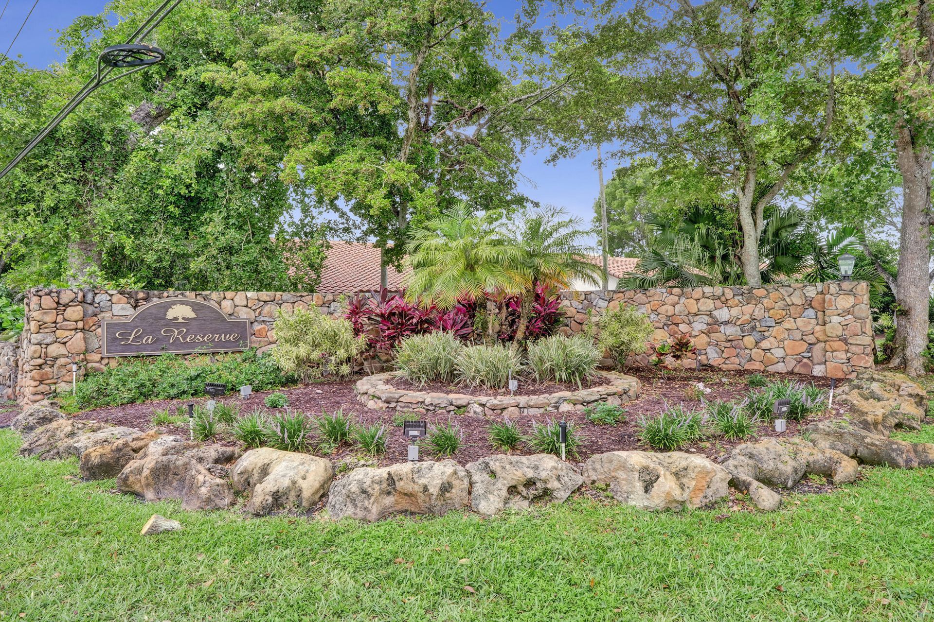 7350 NW 83rd Avenue, Tamarac, FL 33321 Photo