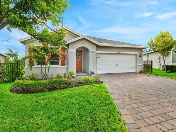 2770 NE Breezeway Circle, Ocean Breeze, FL 34957
