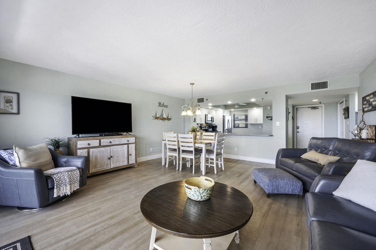 801 S Ocean Drive, Unit 701, Fort Pierce, FL 34949 Photo