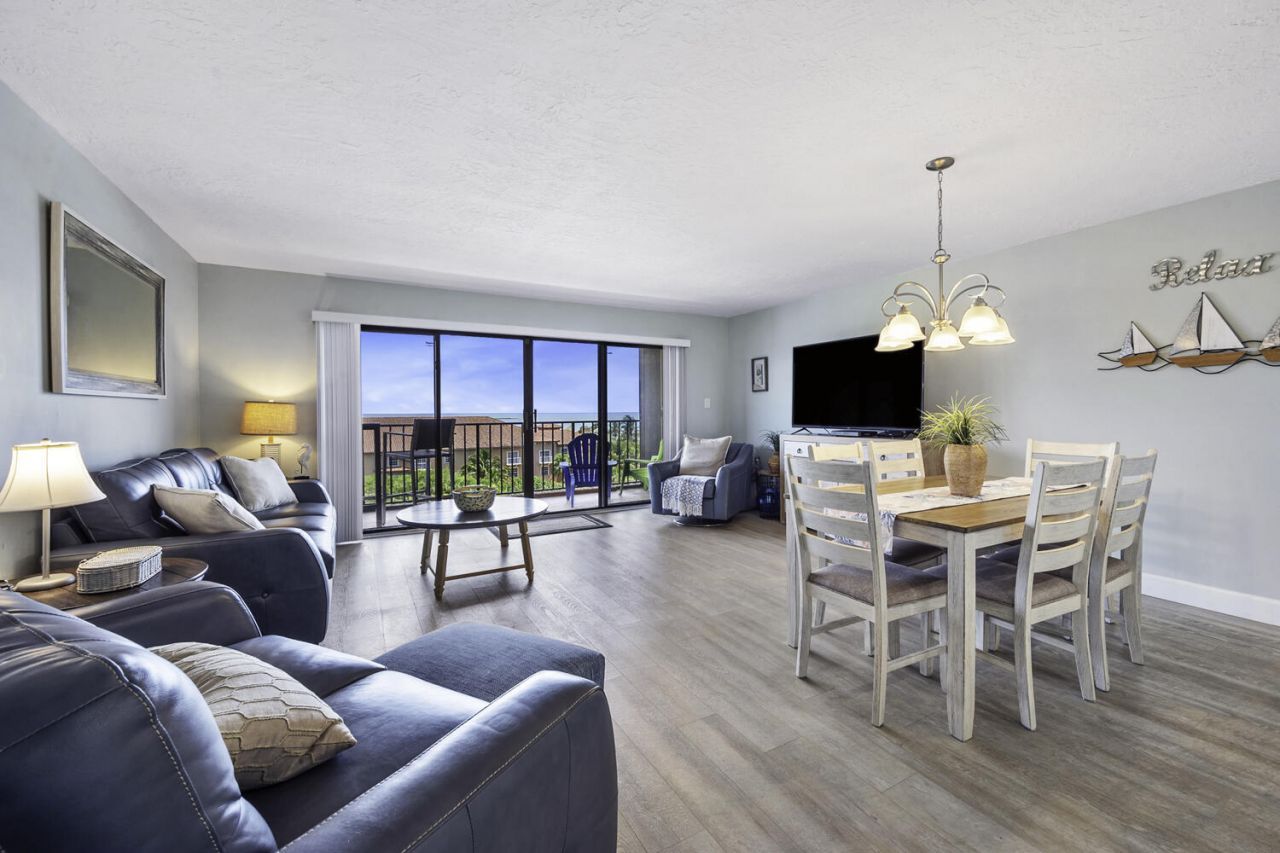 801 S Ocean Drive, Unit 701, Fort Pierce, FL 34949 Photo