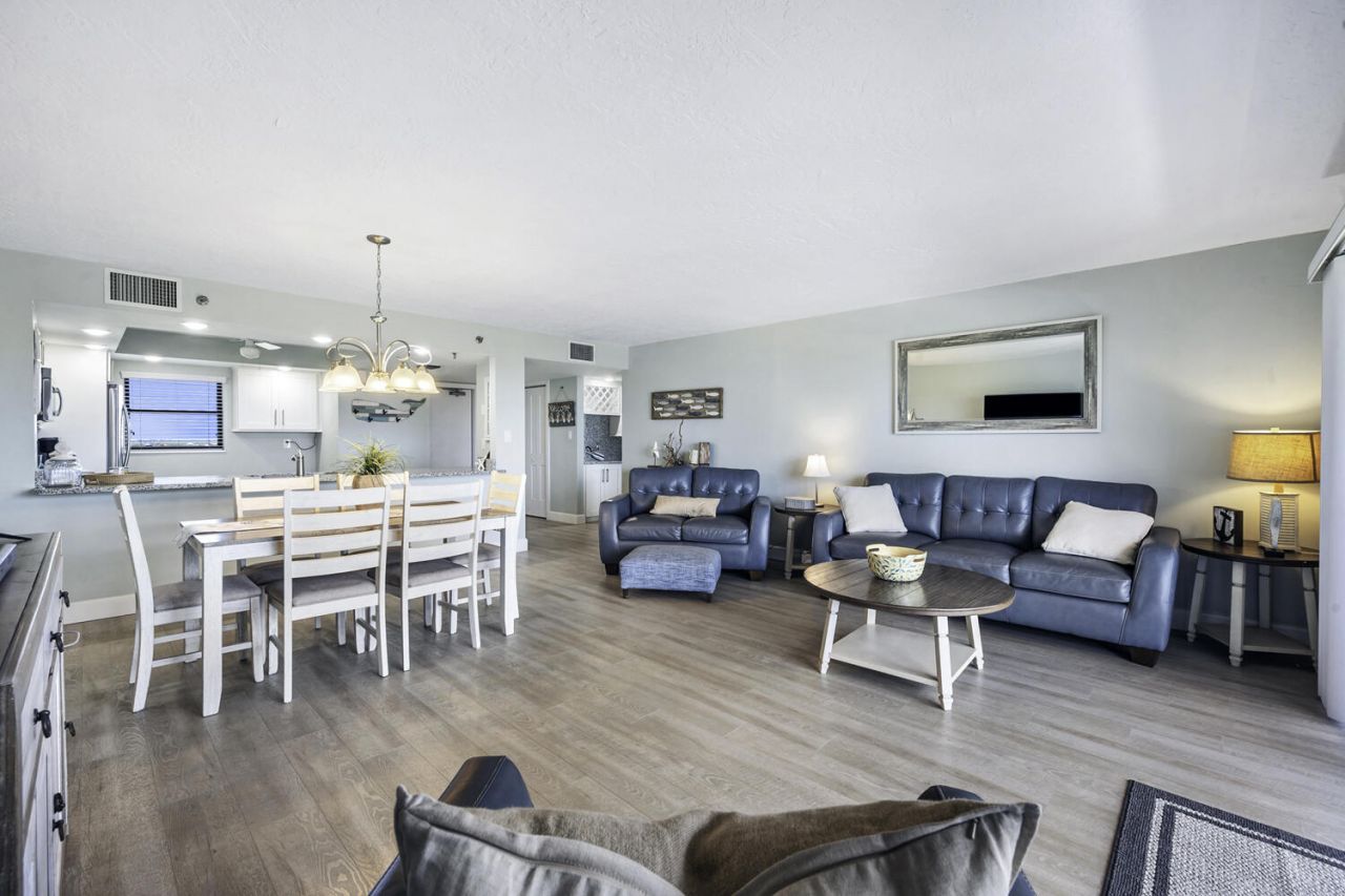 801 S Ocean Drive, Unit 701, Fort Pierce, FL 34949 Photo