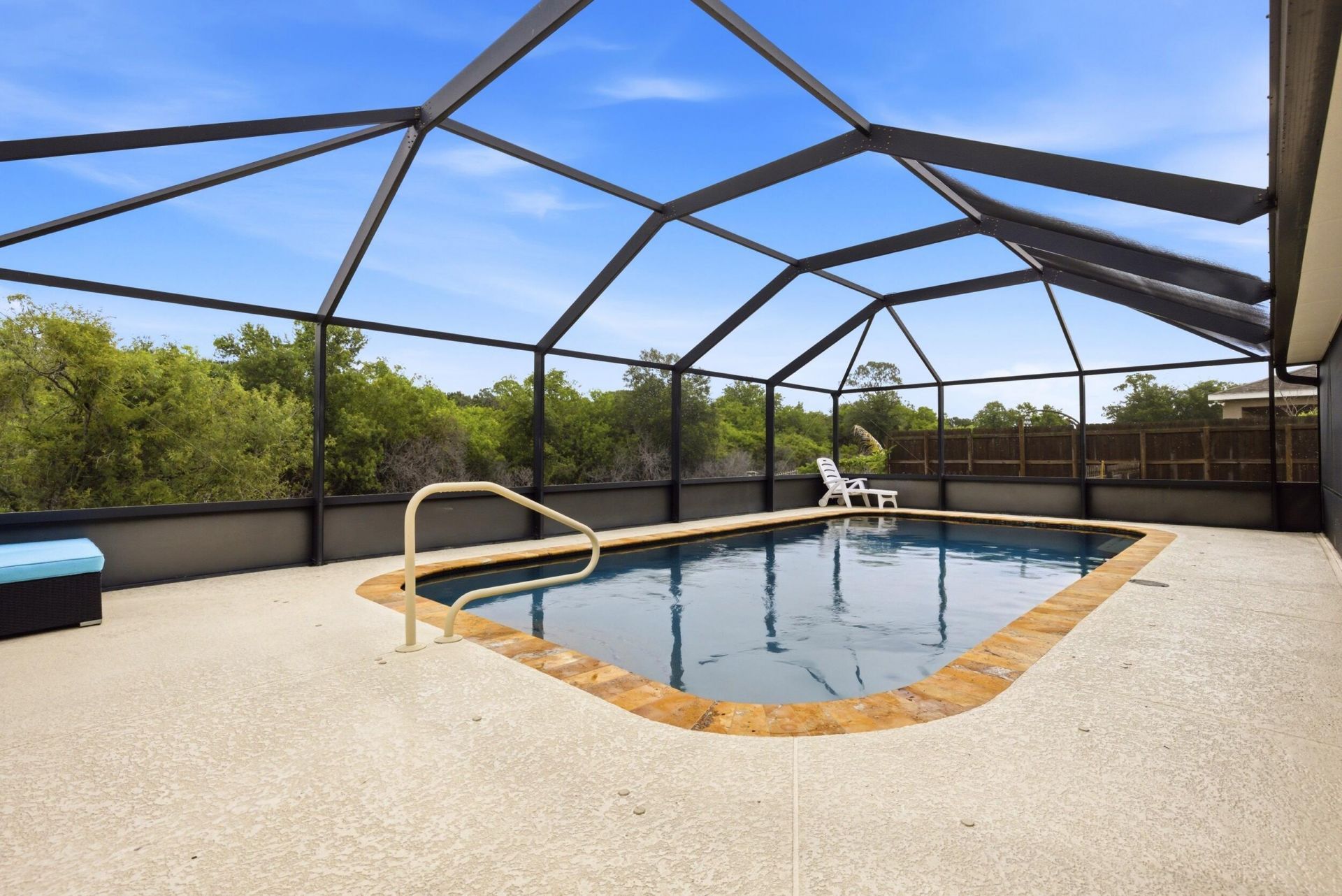 105 SW Glenwood Drive, Port Saint Lucie, FL 34984 Photo