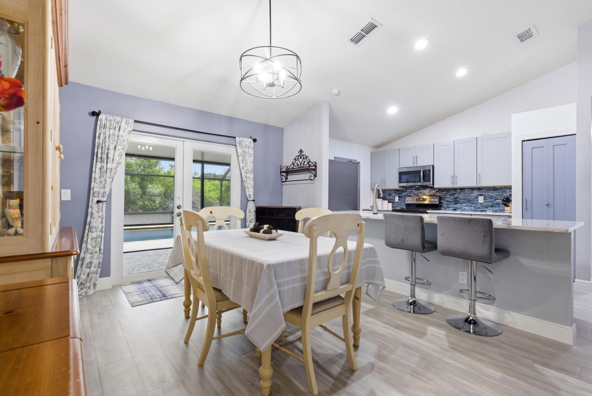 105 SW Glenwood Drive, Port Saint Lucie, FL 34984 Photo