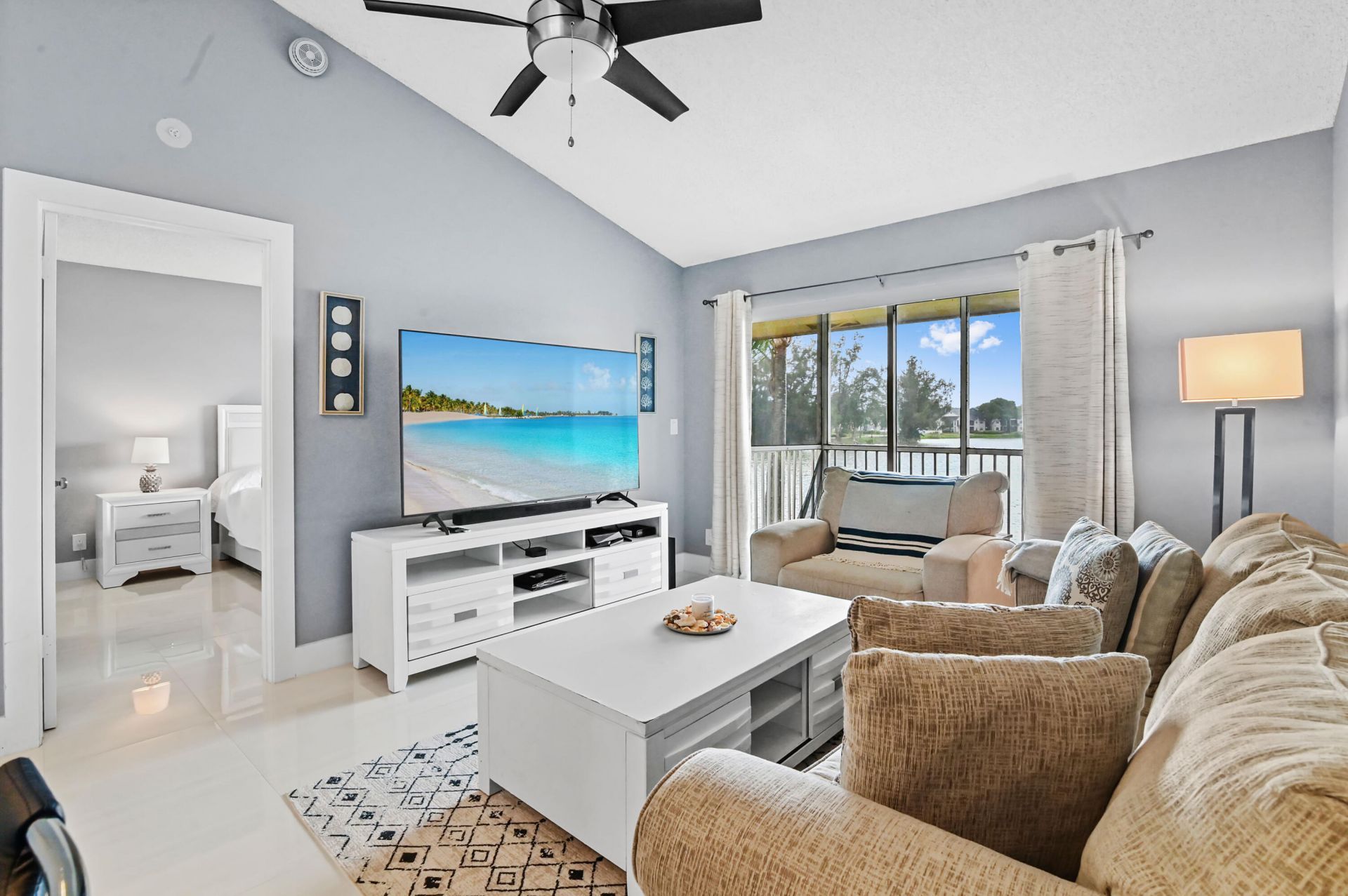 5530 Lakeside Drive, Unit 203, Margate, FL 33063 Photo