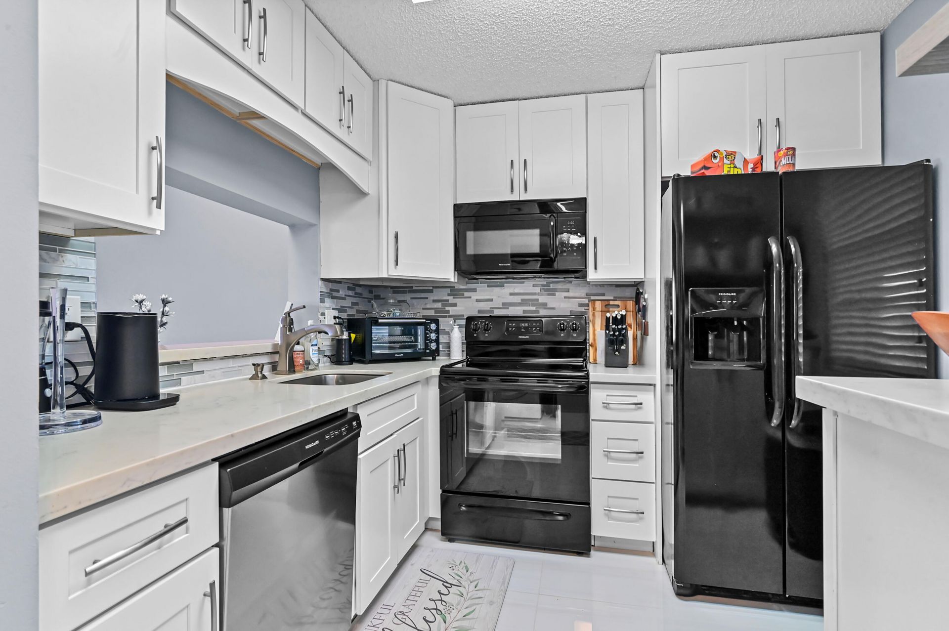 5530 Lakeside Drive, Unit 203, Margate, FL 33063 Photo