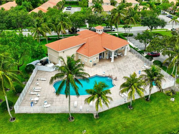 6305 Blue Bay Circle, Lake Worth, FL 33467